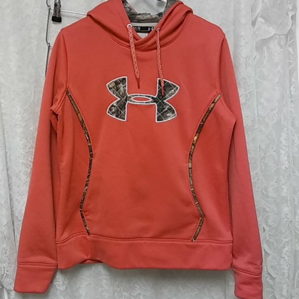 Sporty Pink & Camo Under Armour hoodie W Pockets Gorpcore Beach Streetwear Cozy